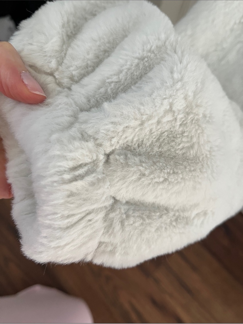 Prada white faux fur jacket - Picture 16 of 16